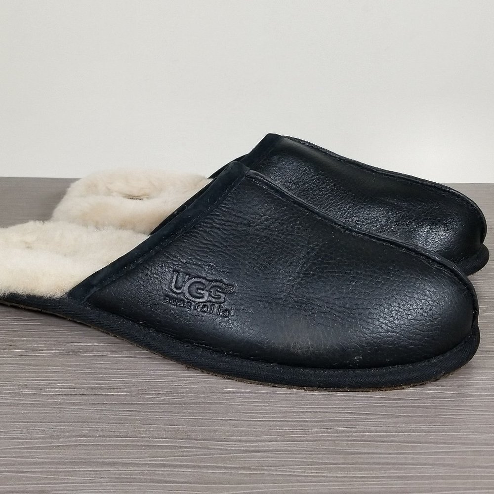 UGG Scuff Shearling-Lined Mule Slippers, Black Leather, Mens Size 12 US / 45.5